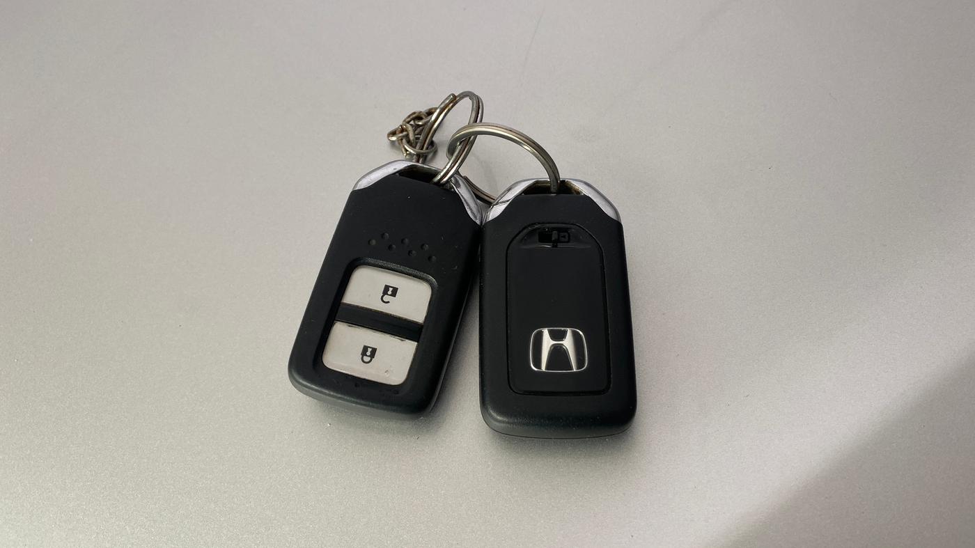 2017 Honda BR-V 1.5L I-VTEC V CVT, Petrol, Automatic, 69,453 km, Key Close Up