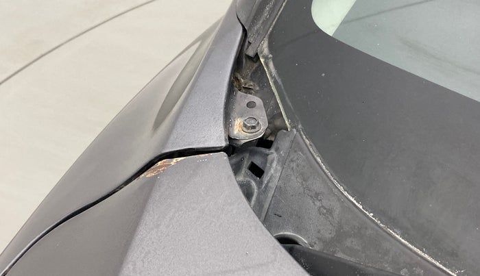 2017 Maruti Baleno ZETA PETROL 1.2, Petrol, Manual, 1,01,863 km, Bonnet (hood) - Cowl vent panel has minor damage