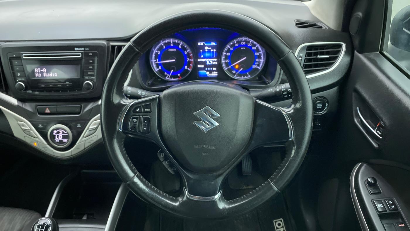 2017 Maruti Baleno ZETA PETROL 1.2, Petrol, Manual, 1,01,863 km, Steering Wheel Close Up