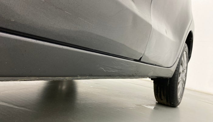2017 Maruti Baleno ZETA PETROL 1.2, Petrol, Manual, 1,01,863 km, Left running board - Minor scratches