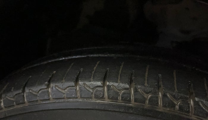 2018 Maruti Celerio X VXI, Petrol, Manual, 72,906 km, Left Front Tyre Tread