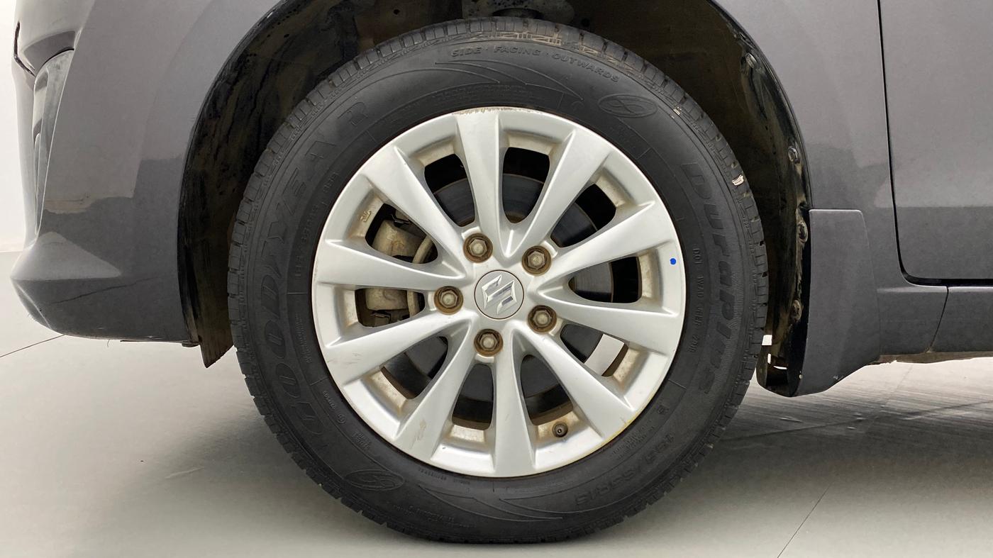 2013 Maruti Ertiga ZXI, Petrol, Manual, 66,776 km, Left Front Wheel