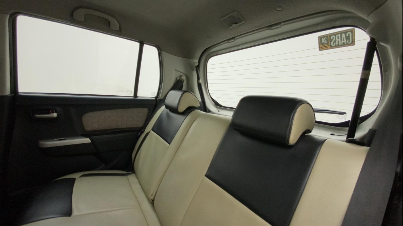 2016 Maruti Wagon R 1.0 VXI AMT, Petrol, Automatic, 69,324 km, Right Side Rear Door Cabin