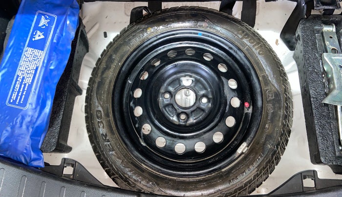 2016 Maruti Wagon R 1.0 VXI AMT, Petrol, Automatic, 31,580 km, Spare Tyre