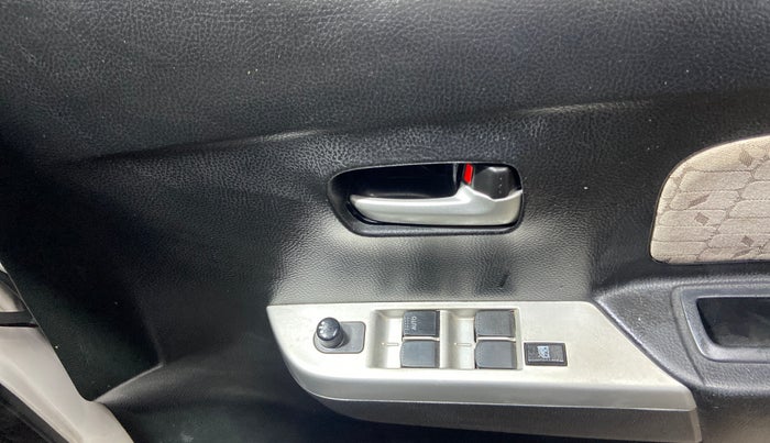 2016 Maruti Wagon R 1.0 VXI AMT, Petrol, Automatic, 31,580 km, Driver Side Door Panels Control