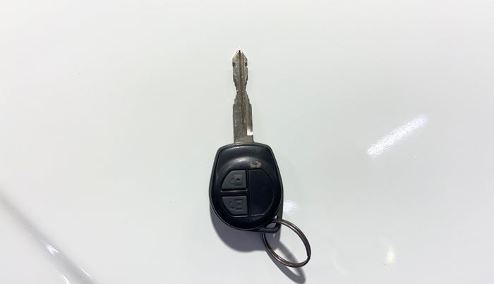 2016 Maruti Wagon R 1.0 VXI AMT, Petrol, Automatic, 31,580 km, Key Close Up