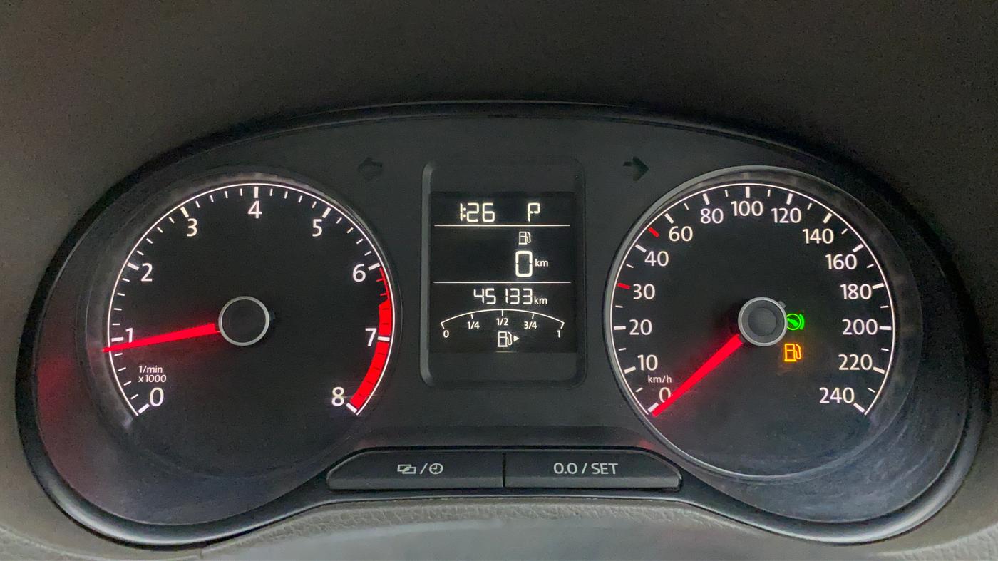 2017 Volkswagen Vento HIGHLINE 1.2 TSI AT, Petrol, Automatic, 45,916 km, Odometer Image