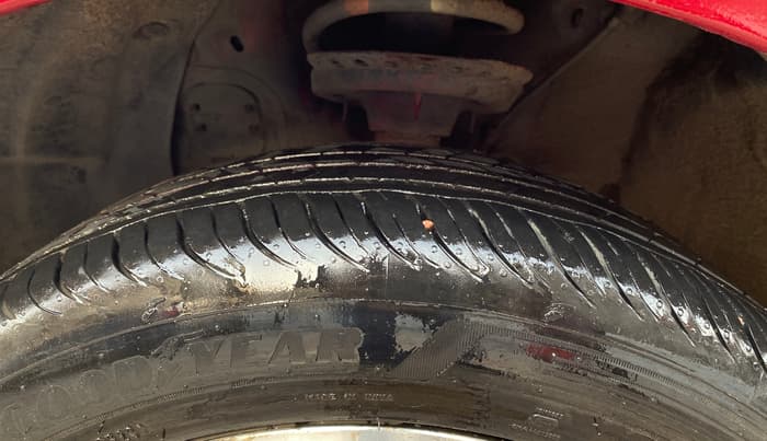 2017 Hyundai Elite i20 ASTA 1.2 (O), Petrol, Manual, 87,185 km, Left Front Tyre Tread