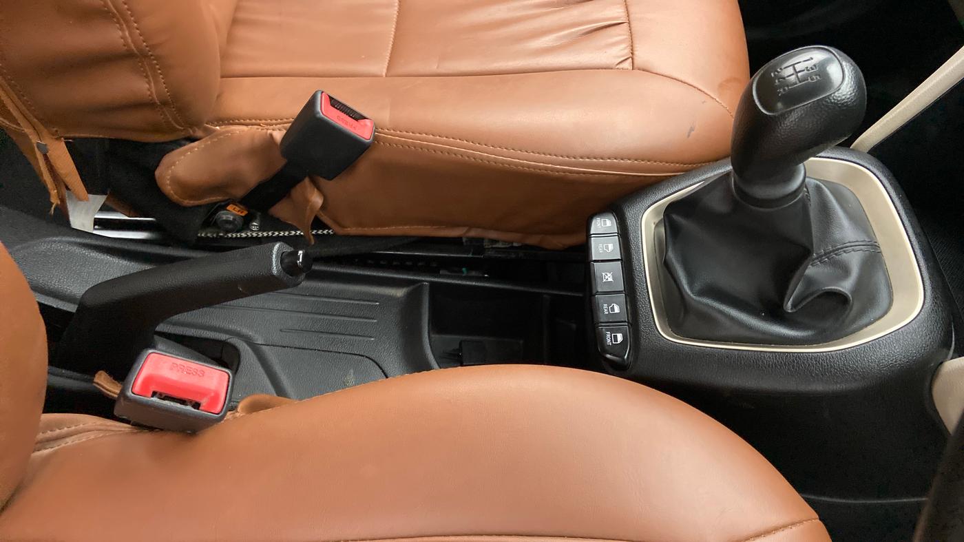 2019 Hyundai NEW SANTRO SPORTZ MT, Petrol, Manual, 41,893 km, Gear Lever