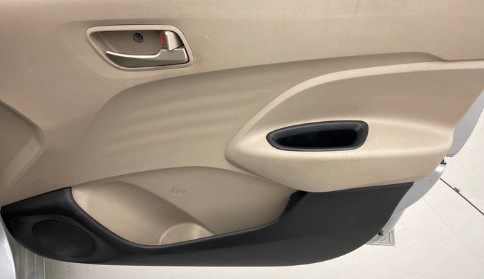 2019 Hyundai NEW SANTRO SPORTZ MT, Petrol, Manual, 41,893 km, Driver Side Door Panels Control