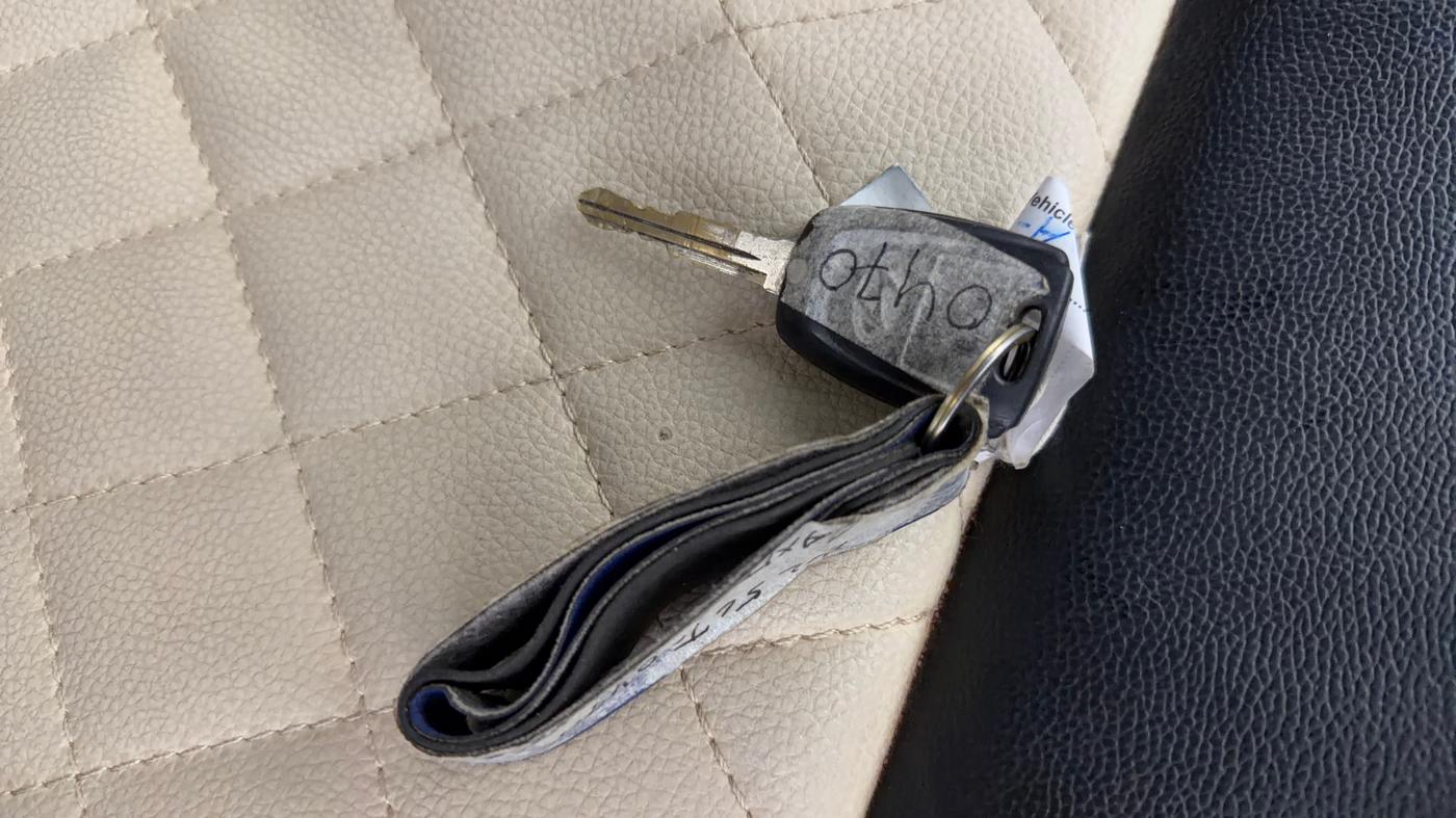 2021 Hyundai NEW SANTRO SPORTZ AMT, Petrol, Automatic, 40,410 km, Key Close Up