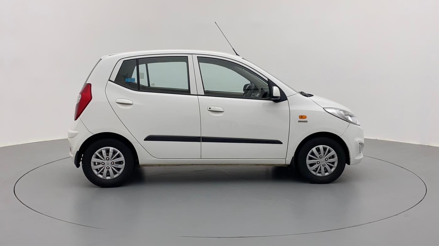 2016 Hyundai i10 SPORTZ 1.1 IRDE2, Petrol, Manual, Right Side View