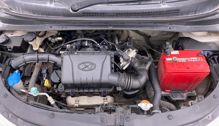 2016 Hyundai i10 SPORTZ 1.1 IRDE2, Petrol, Manual, Open Bonet