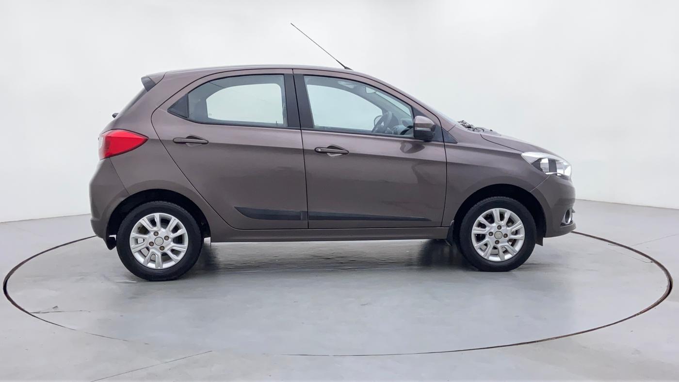 2018 Tata Tiago XZ 1.2 REVOTRON, Petrol, Manual, 19,416 km, Right Side View