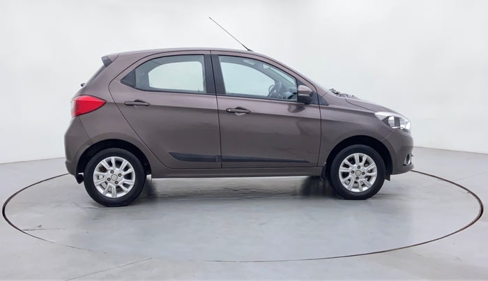 2018 Tata Tiago XZ 1.2 REVOTRON, Petrol, Manual, 19,416 km, Right Side View