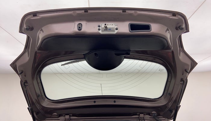 2018 Tata Tiago XZ 1.2 REVOTRON, Petrol, Manual, 19,416 km, Boot Door Open