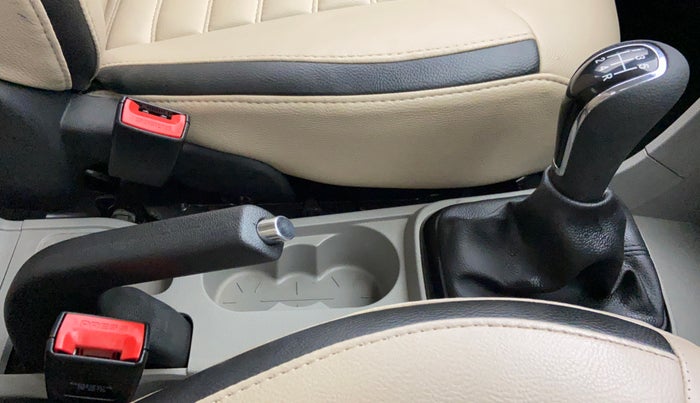 2018 Tata Tiago XZ 1.2 REVOTRON, Petrol, Manual, 19,416 km, Gear Lever