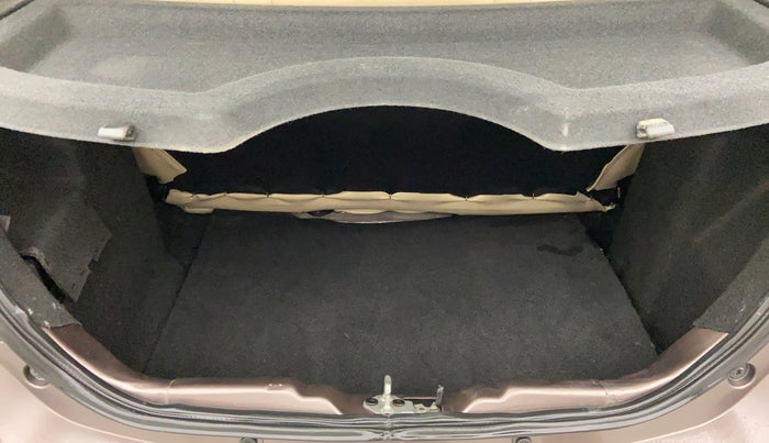 2018 Tata Tiago XZ 1.2 REVOTRON, Petrol, Manual, 19,416 km, Boot Inside View