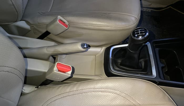 2018 Maruti Dzire ZXI, Petrol, Manual, 10,453 km, Gear Lever