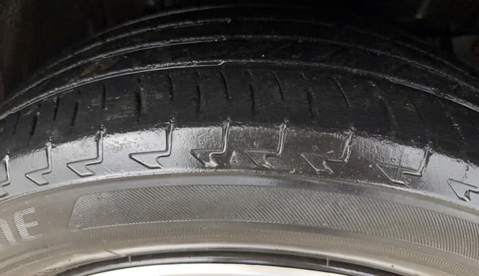 2017 Honda WR-V 1.2L I-VTEC S MT, Petrol, Manual, 36,443 km, Right Front Tyre Tread