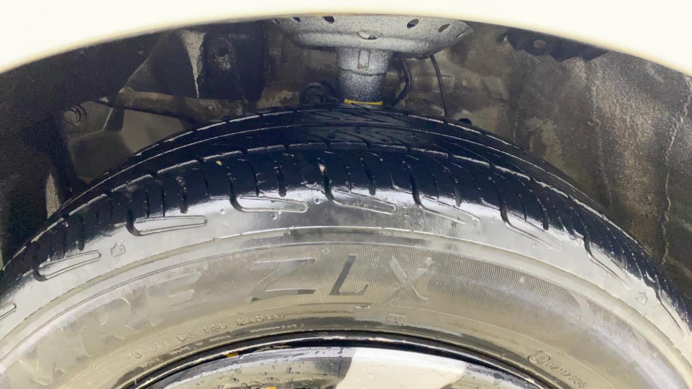 2016 Honda City 1.5L I-VTEC SV CVT, CNG, Automatic, 82,809 km, Left Front Tyre Tread