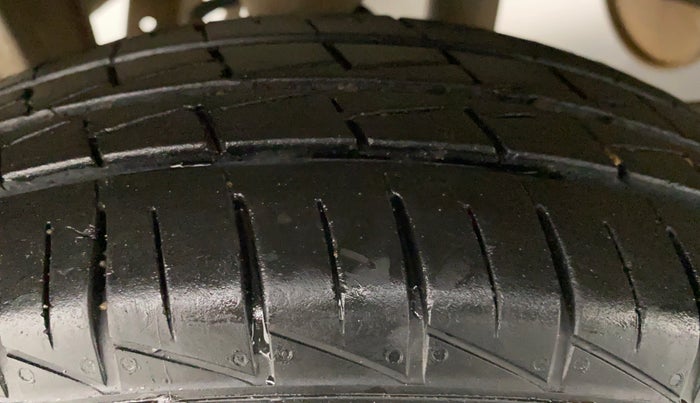 2020 Maruti Alto LXI, Petrol, Manual, 11,380 km, Left Rear Tyre Tread