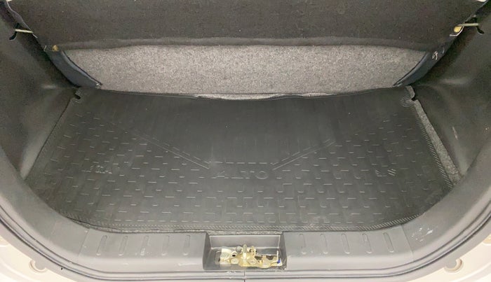 2020 Maruti Alto LXI, Petrol, Manual, 11,380 km, Boot Inside