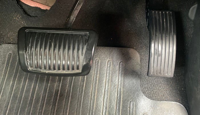 2017 Hyundai Grand i10 MAGNA AT 1.2 KAPPA VTVT, Petrol, Automatic, 46,834 km, Pedals