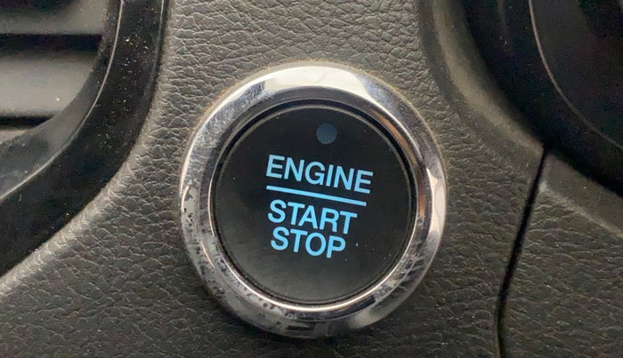 2020 Ford New Figo TITANIUM 1.2 PETROL MT, Petrol, Manual, 64,216 km, Keyless Start/ Stop Button