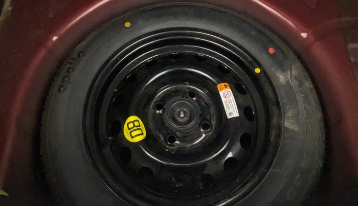 2020 Ford New Figo TITANIUM 1.2 PETROL MT, Petrol, Manual, 64,216 km, Spare Tyre