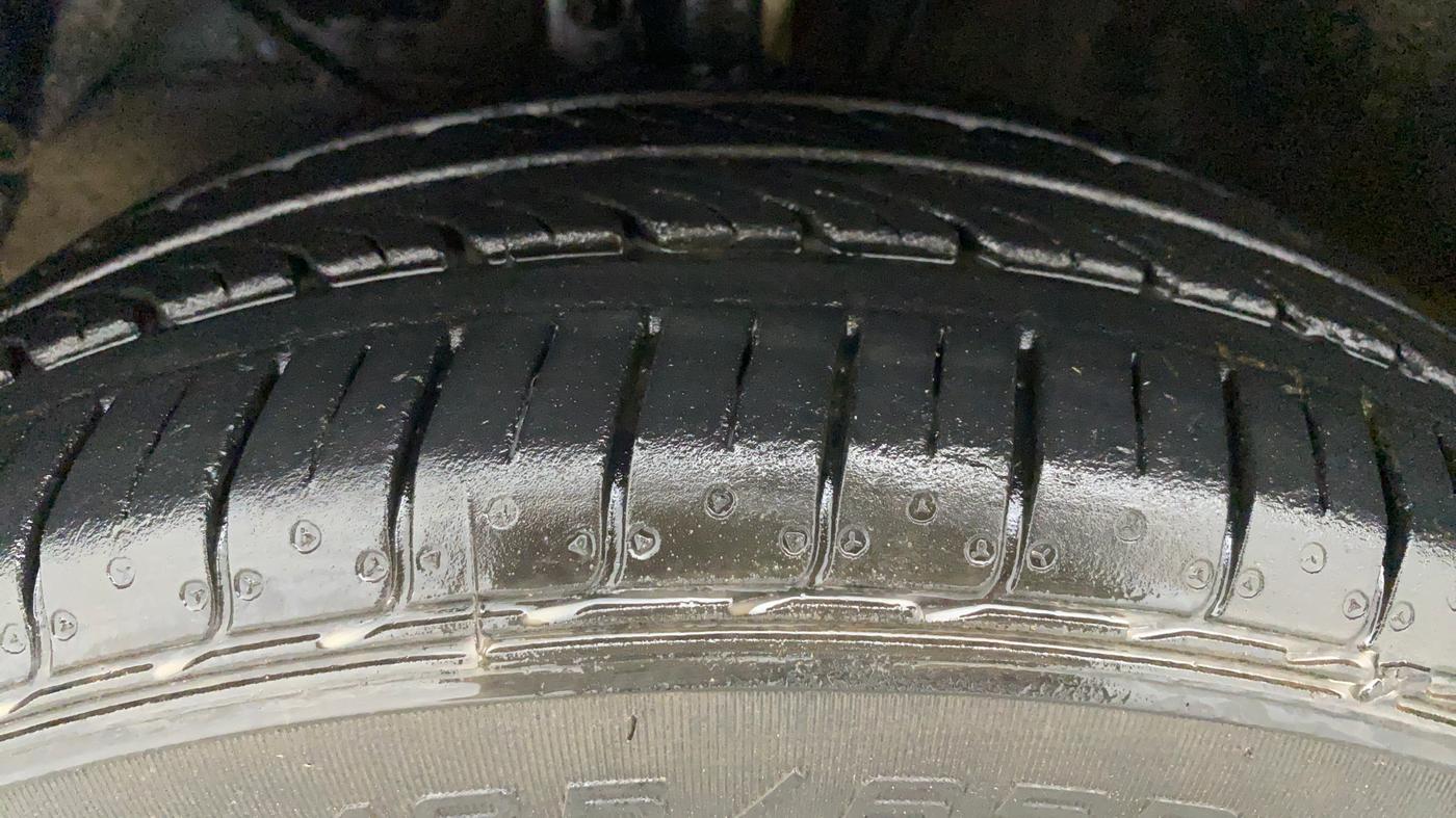 2016 Maruti Baleno SIGMA PETROL 1.2, Petrol, Manual, 59,448 km, Left Front Tyre Tread