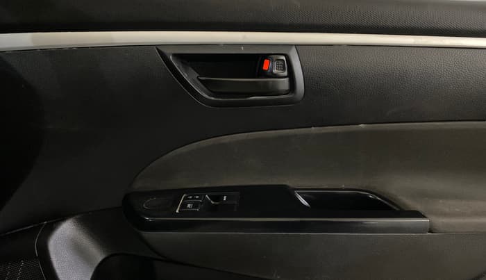 2015 Maruti Swift LXI (O), Petrol, Manual, 50,195 km, Driver Side Door Panels Control