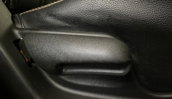 2015 Maruti Swift LXI (O), Petrol, Manual, 50,195 km, Driver Side Adjustment Panel