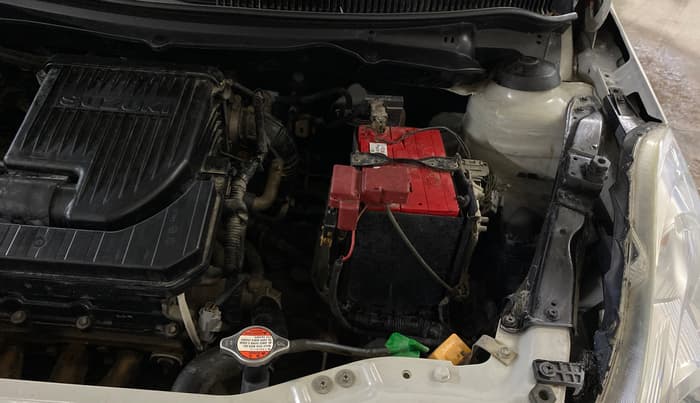 2015 Maruti Swift LXI (O), Petrol, Manual, 50,195 km, Engine View - Left