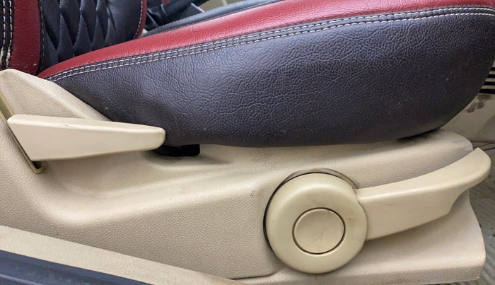 2012 Ford Classic 1.4 TITANIUM DIESEL, Diesel, Manual, 1,17,652 km, Driver Side Adjustment Panel