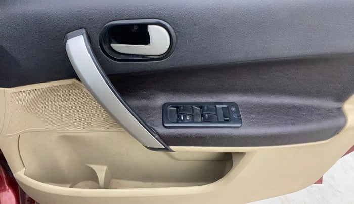 2012 Ford Classic 1.4 TITANIUM DIESEL, Diesel, Manual, 1,17,652 km, Driver Side Door Panels Control