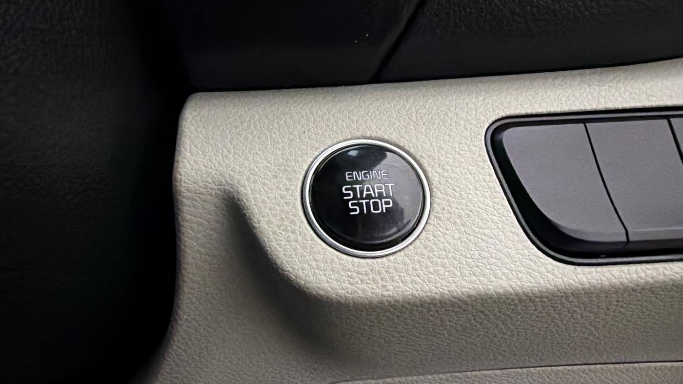 2020 KIA SELTOS HTX 1.5 PETROL, Petrol, Manual, 93,433 km, Keyless Start/ Stop Button
