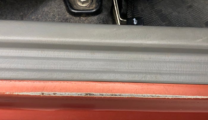 2011 Maruti Alto K10 VXI, Petrol, Manual, 58,883 km, Right running board - Minor scratches