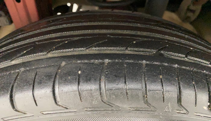 2011 Maruti Alto K10 VXI, Petrol, Manual, 58,883 km, Right Rear Tyre Tread