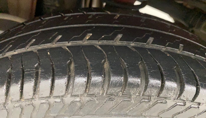 2011 Maruti Alto K10 VXI, Petrol, Manual, 58,883 km, Left Rear Tyre Tread