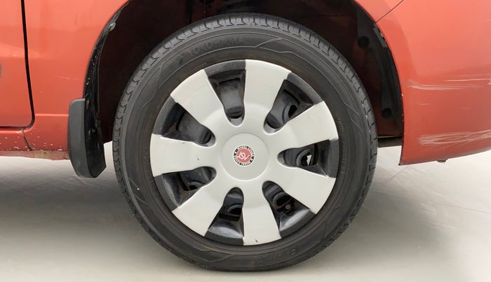 2011 Maruti Alto K10 VXI, Petrol, Manual, 58,883 km, Right Front Wheel
