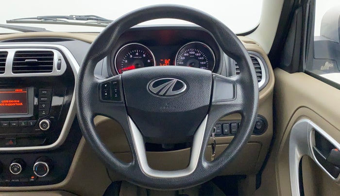 2016 Mahindra TUV300 T8, Diesel, Manual, 51,412 km, Steering Wheel Close Up