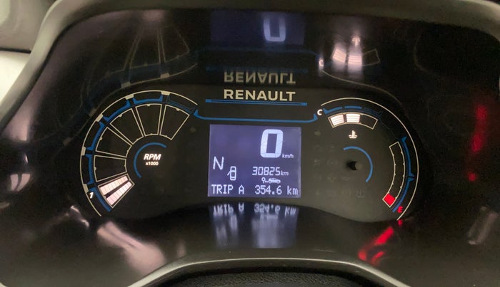 2022 Renault TRIBER RXZ AMT DUAL TONE, Petrol, Automatic, 30,814 km, Odometer Image