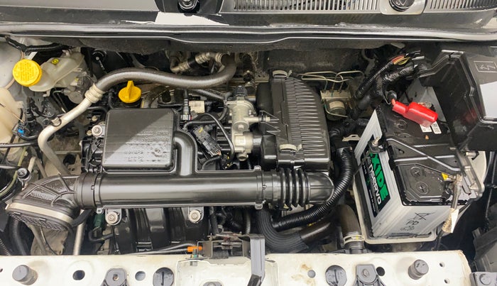 2022 Renault TRIBER RXZ AMT DUAL TONE, Petrol, Automatic, 30,814 km, Engine View