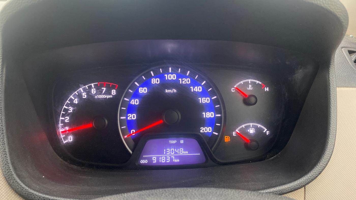 2015 Hyundai Xcent S 1.2, Petrol, Manual, 91,835 km, Odometer Image