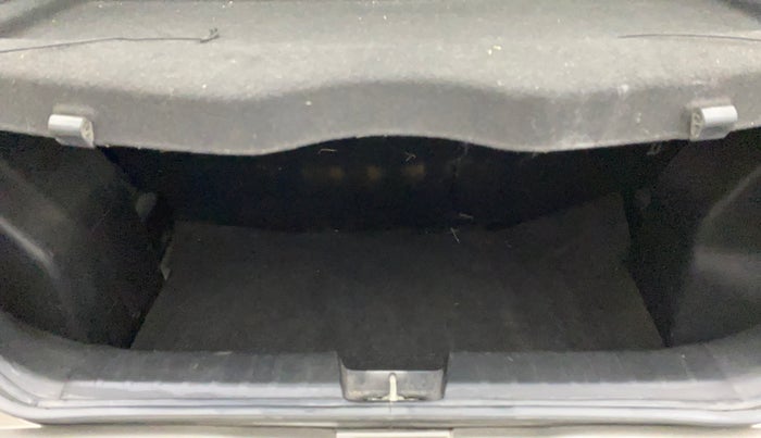 2019 Toyota Glanza V CVT, Petrol, Automatic, 72,707 km, Boot Inside