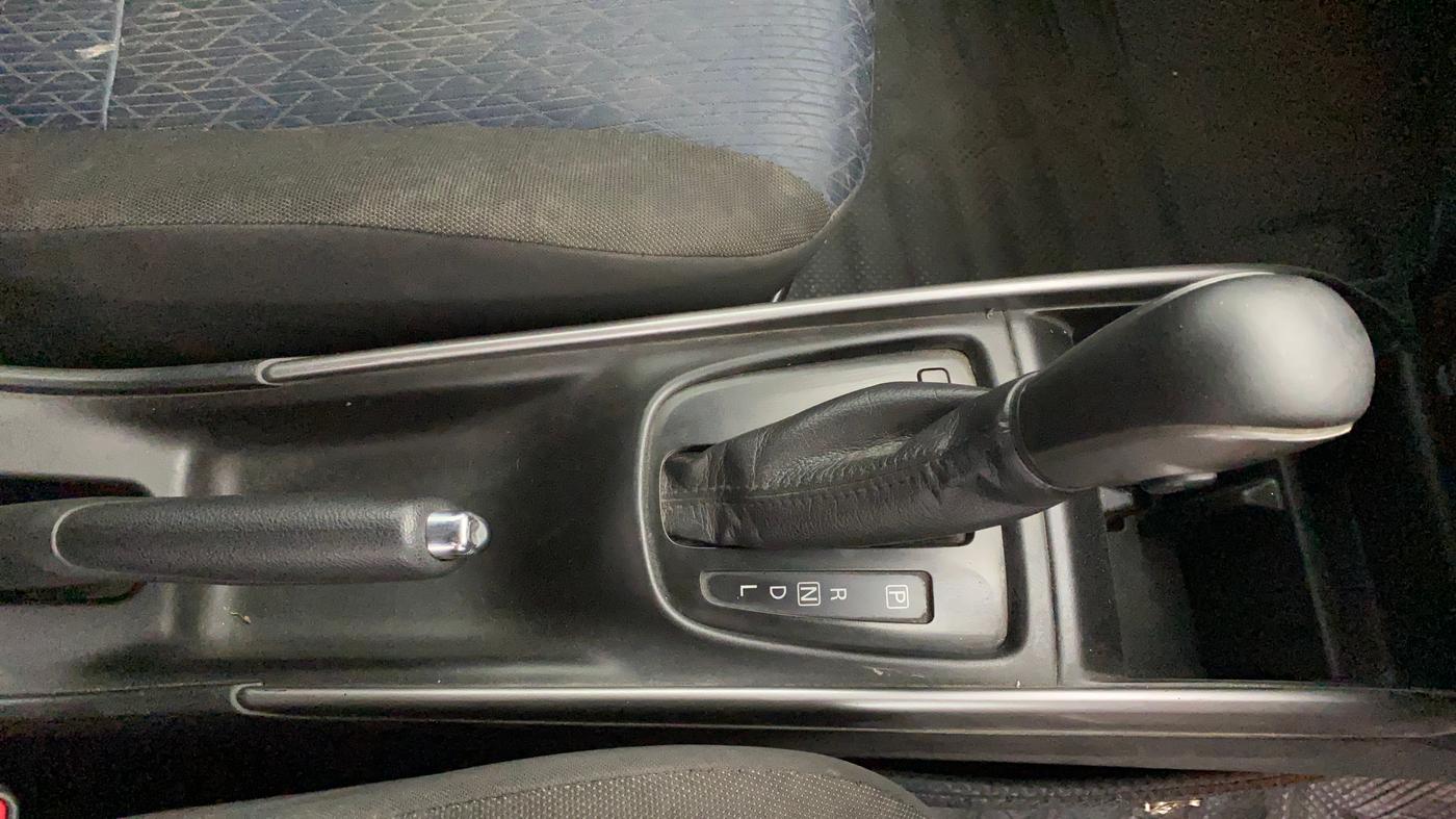 2019 Toyota Glanza V CVT, Petrol, Automatic, 72,256 km, Gear Lever