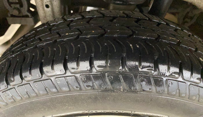2014 Maruti Alto K10 VXI, Petrol, Manual, 13,152 km, Right Rear Tyre Tread