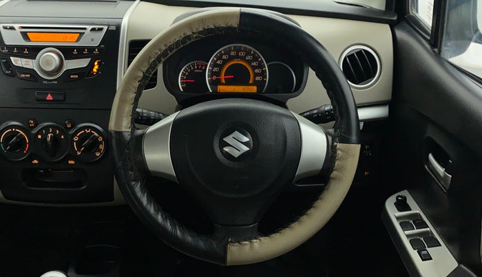 2016 Maruti Wagon R 1.0 VXI OPT, Petrol, Manual, 19,740 km, Steering Wheel Close Up