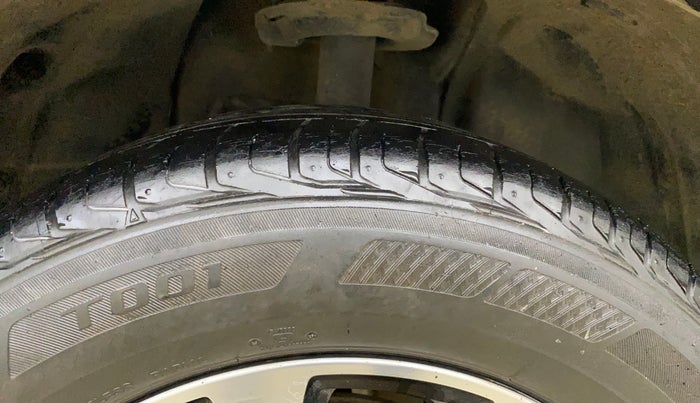 2020 Tata NEXON XZ PLUS (O) PETROL, Petrol, Manual, 61,298 km, Right Front Tyre Tread